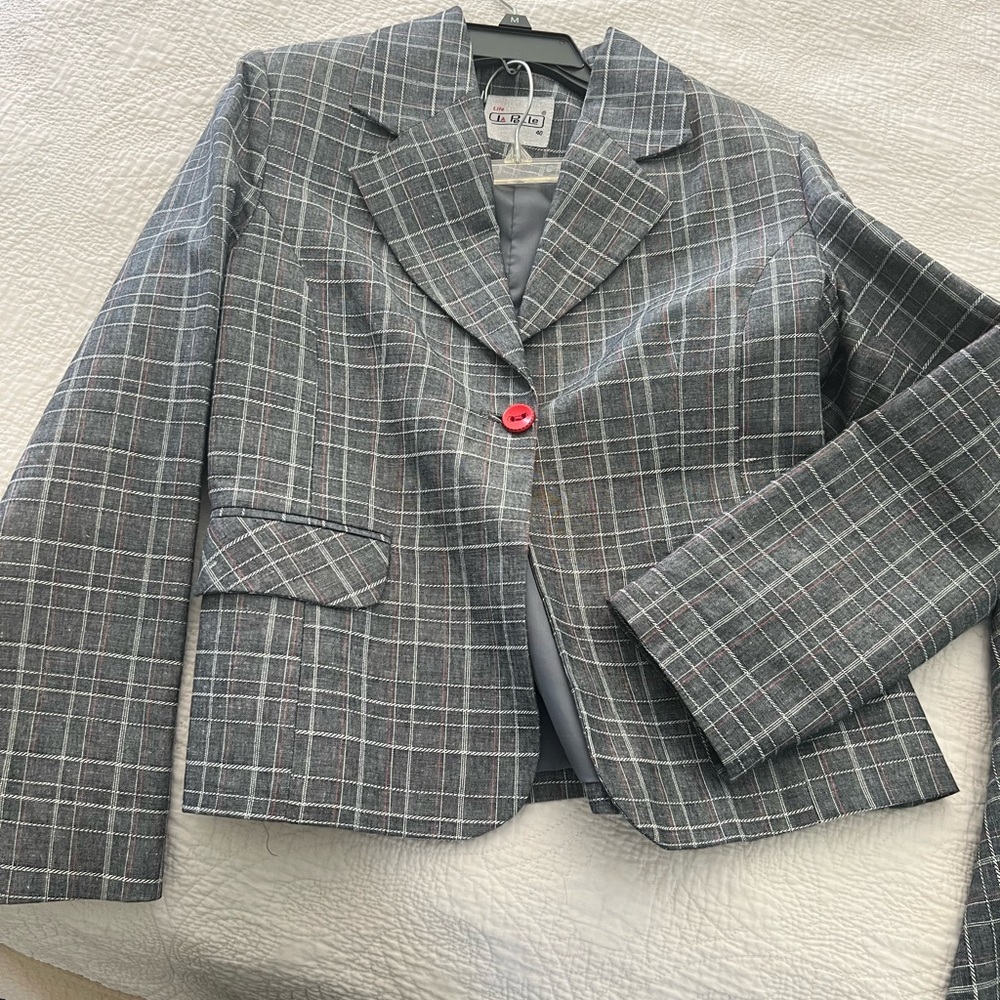 Modest suit for women